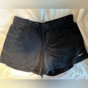 women’s L black nike dri fit shorts